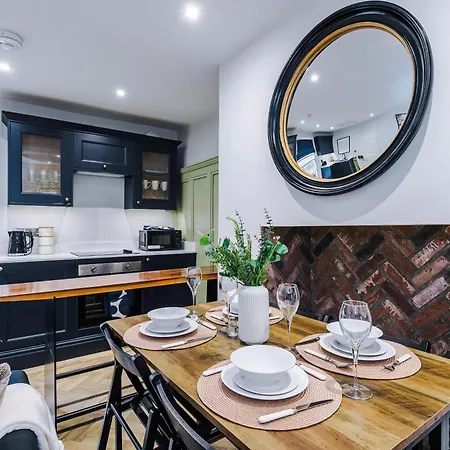 Stunning - Sleep 18 아파트 *