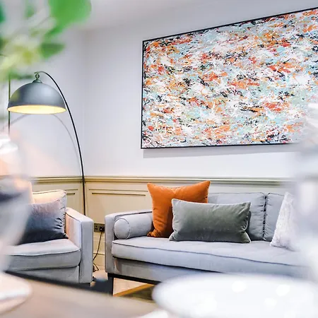 Stunning - Sleep 18 Appartement York