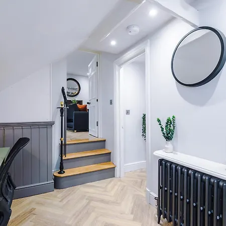 Stunning - Sleep 18 Appartement *