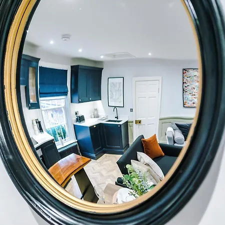 Stunning - Sleep 18 York