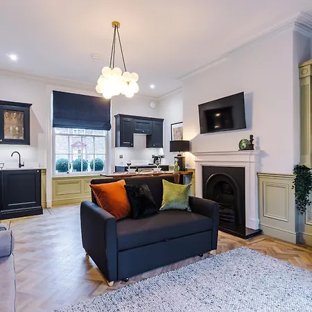 Stunning - Sleep 18 * York