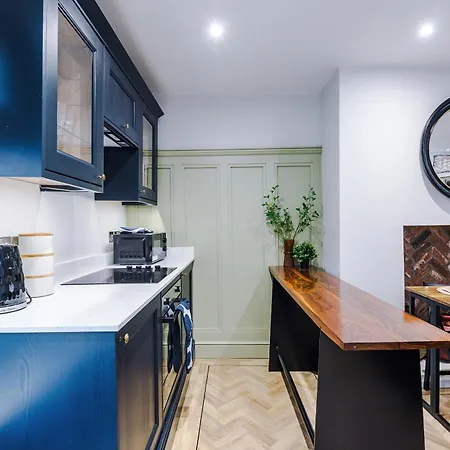 Stunning - Sleep 18 York