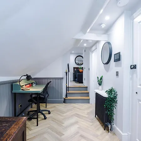 Apartament Stunning - Sleep 18 York